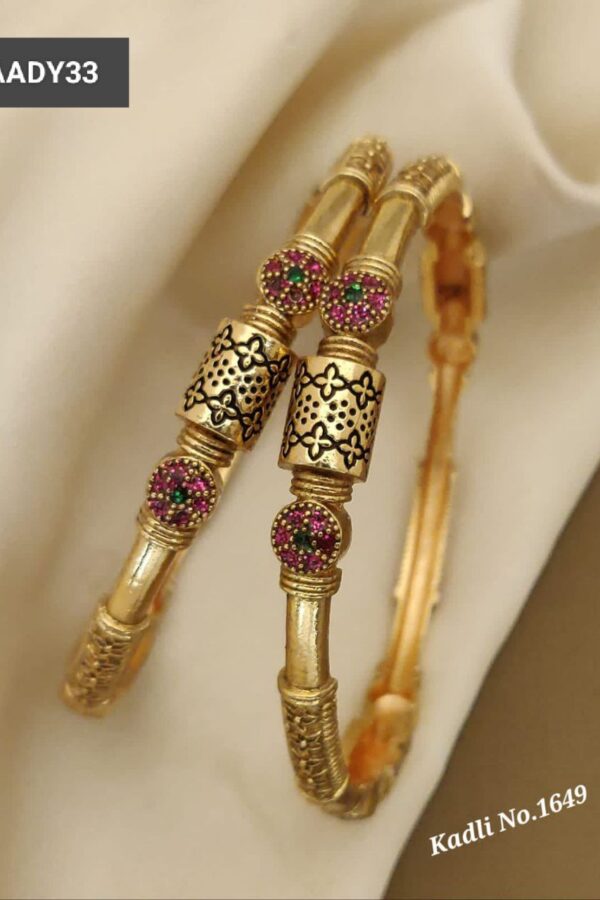 AADY33 Premium Women’s Everyday Wearing Stylish Design Bangles